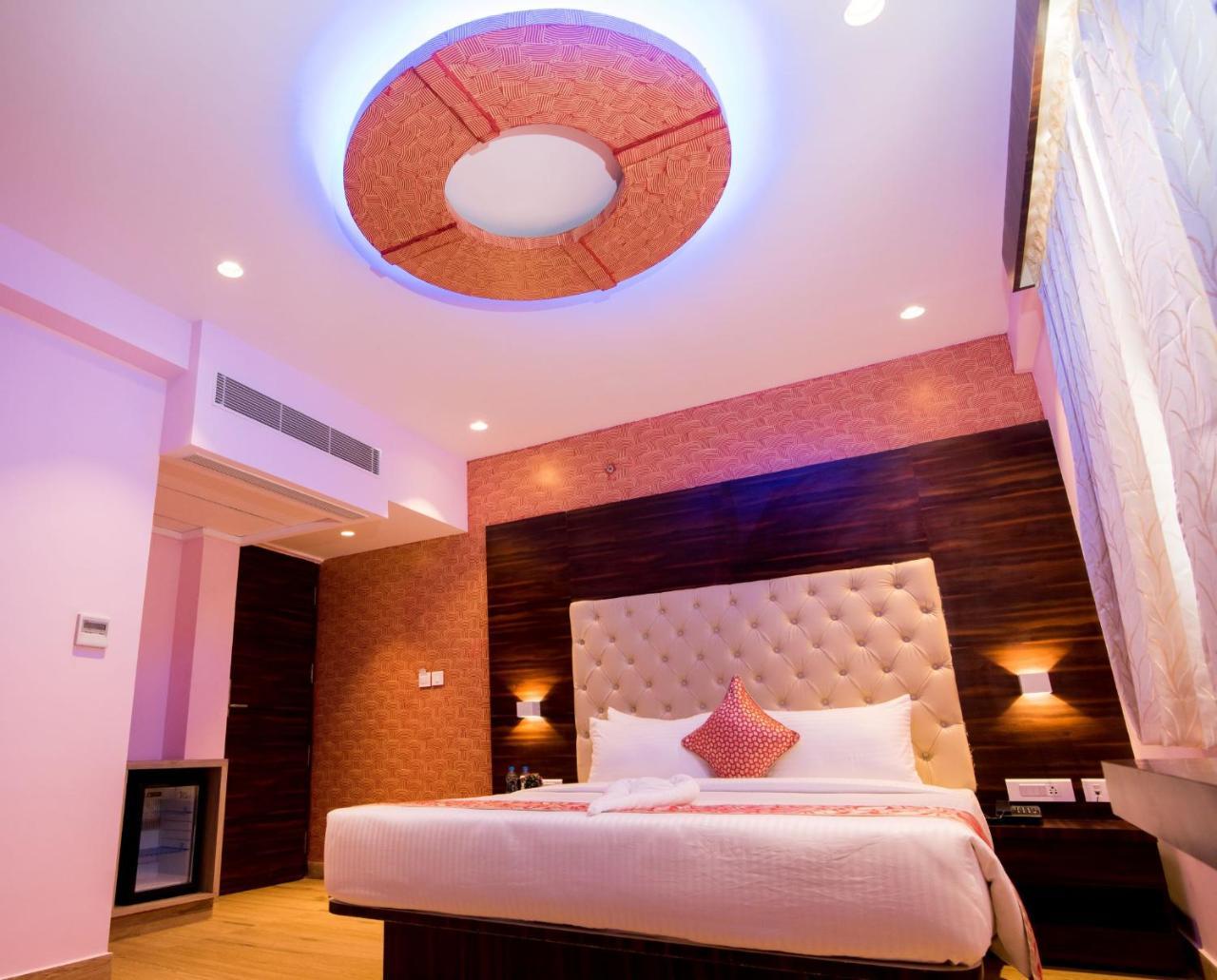 Npg Hotel Yelahanka 외부 사진
